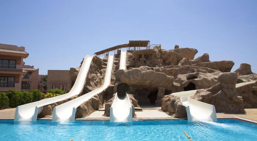 Park-Inn-by-Radisson-Sharm-El-Sheikh-Resort-1